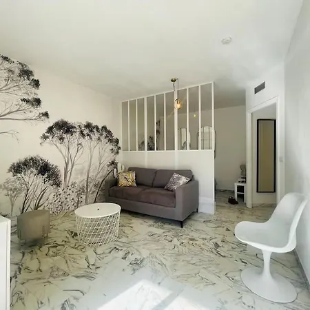 Apartman Grand A 30m De La !!